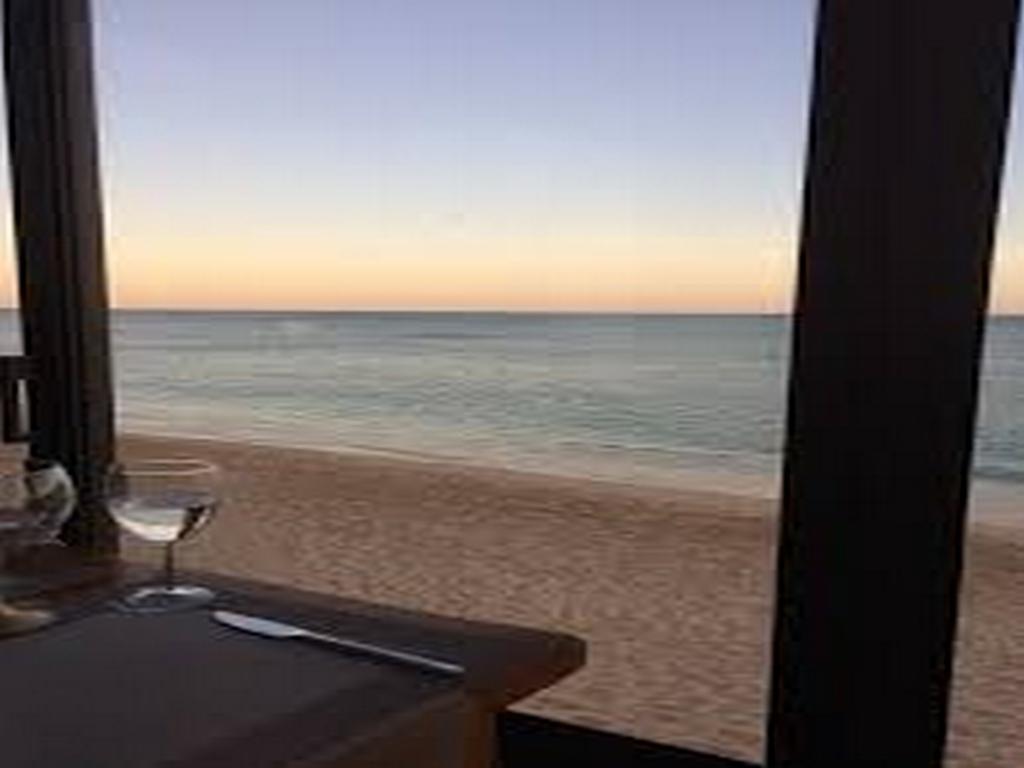 Apartamento Pe Na Areia, Armação de Pêra Exteriör bild