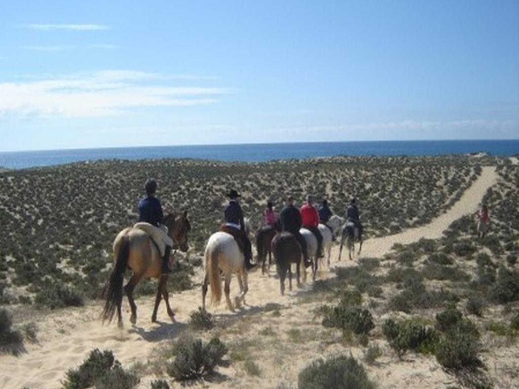 Apartamento Pe Na Areia, Armação de Pêra Exteriör bild