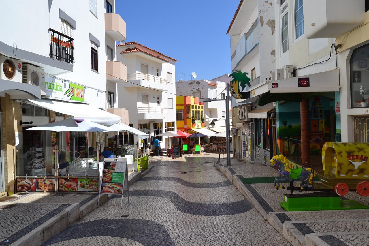 Apartamento Pe Na Areia, Armação de Pêra Exteriör bild